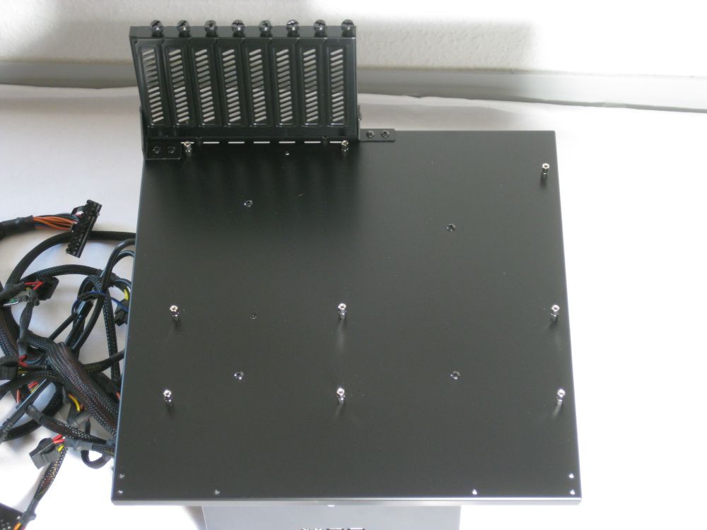 Lian Li PC-Q06 Mini-ITX Test Bench – Seite 5 – Hartware